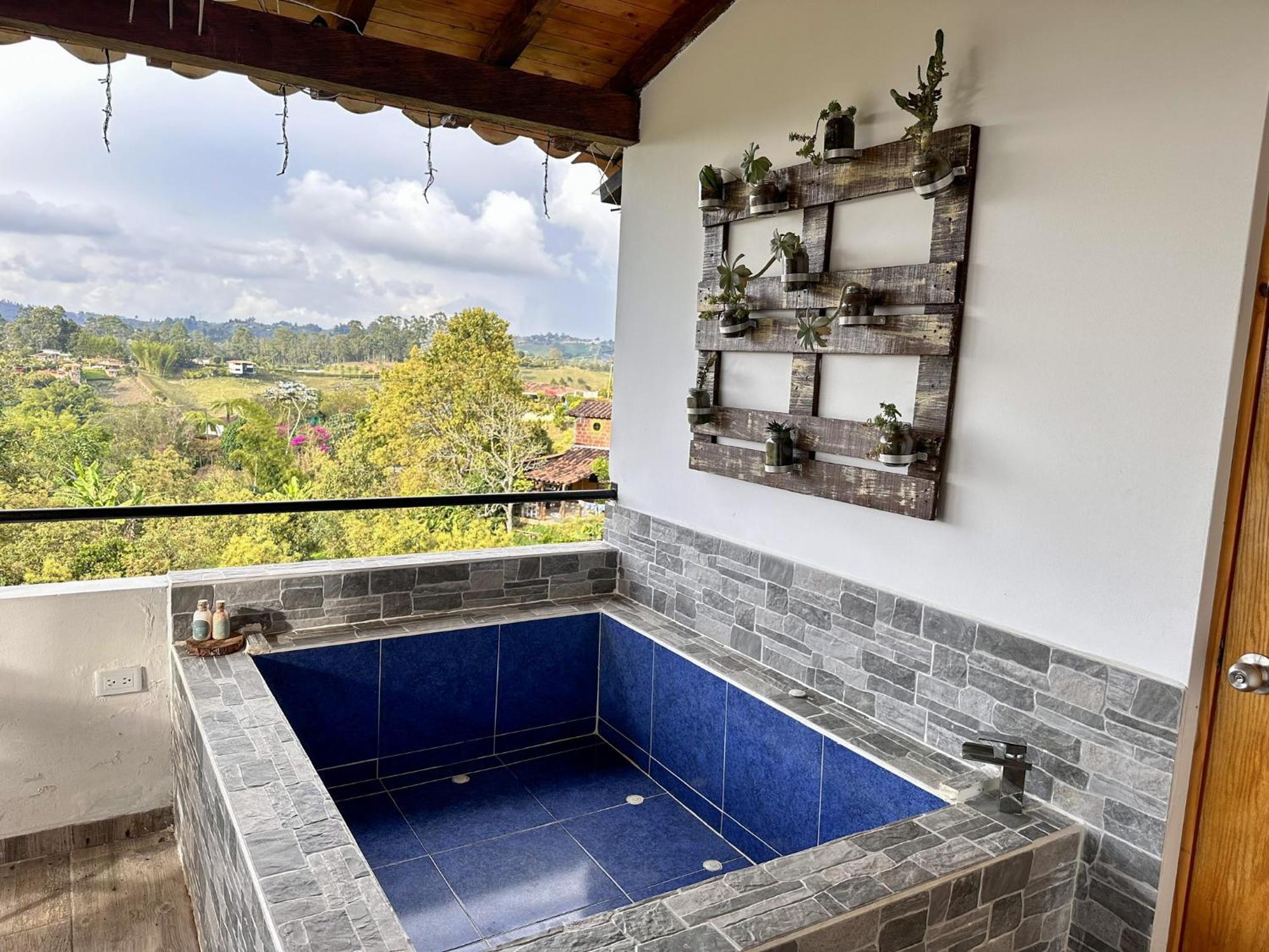 Cabanas Con Jacuzzi Y Chimenea - Casa Floral, Marinilla Extérieur photo